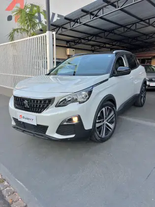 PEUGEOT 3008 2020