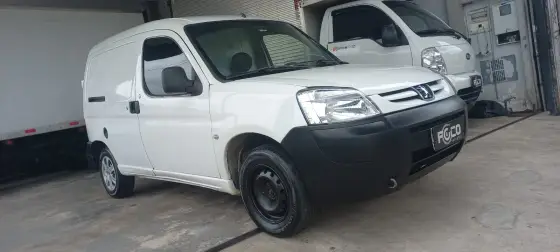 PEUGEOT PARTNER 2011