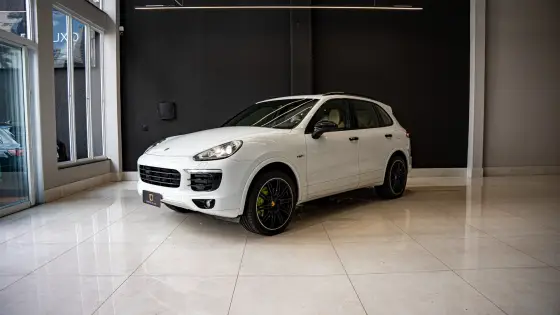 PORSCHE CAYENNE 2017