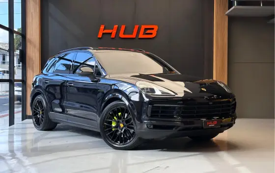 PORSCHE CAYENNE 2020