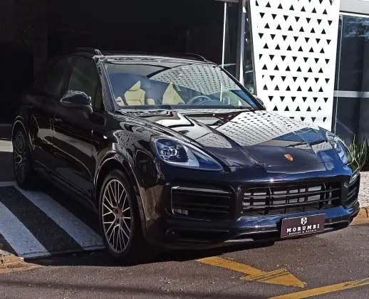 PORSCHE CAYENNE 2022