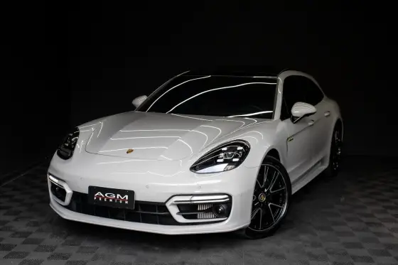 PORSCHE PANAMERA 2022