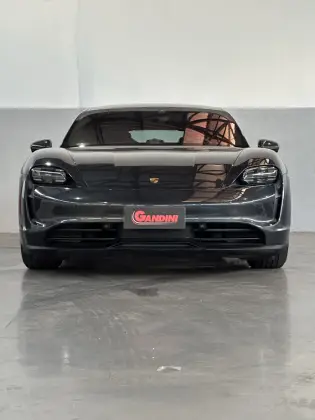 PORSCHE TAYCAN 2022