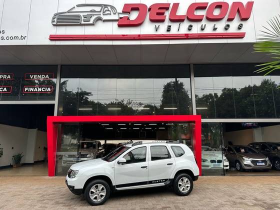 RENAULT DUSTER 2019