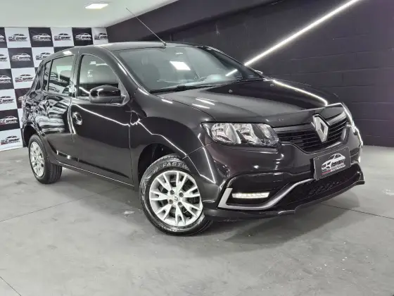 RENAULT SANDERO 2023