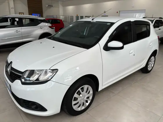 RENAULT SANDERO 2016
