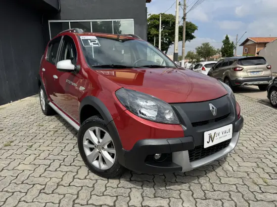 RENAULT SANDERO 2012