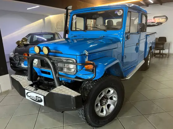 TOYOTA BANDEIRANTE 1980