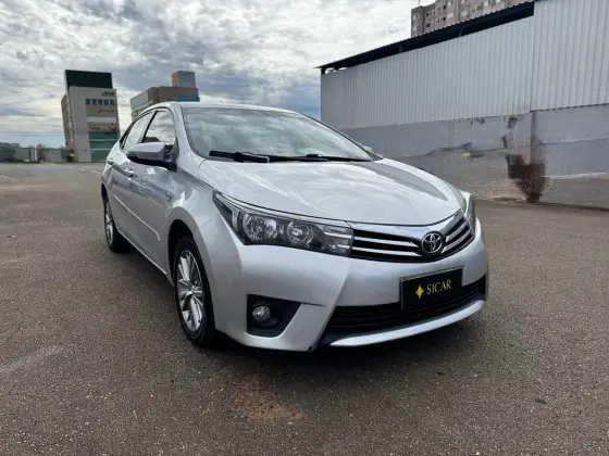 TOYOTA COROLLA 2015