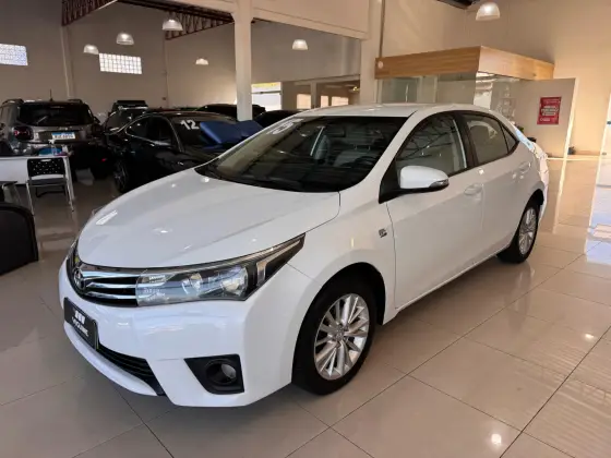 TOYOTA COROLLA 2015