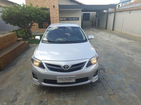 TOYOTA COROLLA 2013