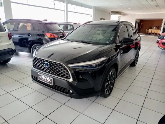 TOYOTA COROLLA CROSS 2023
