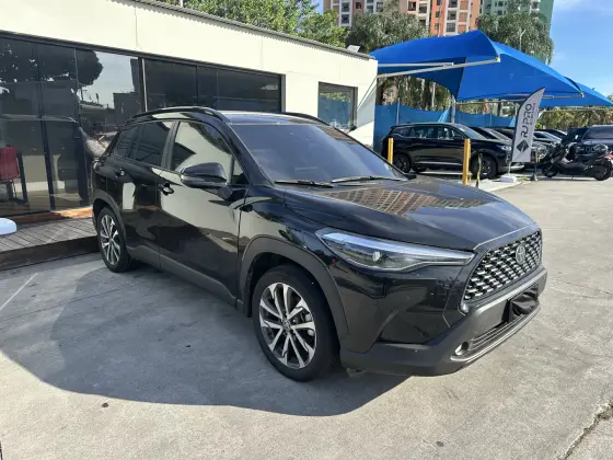 TOYOTA COROLLA CROSS 2024
