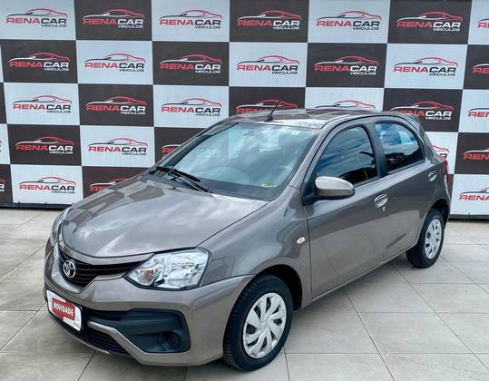 TOYOTA ETIOS 2018