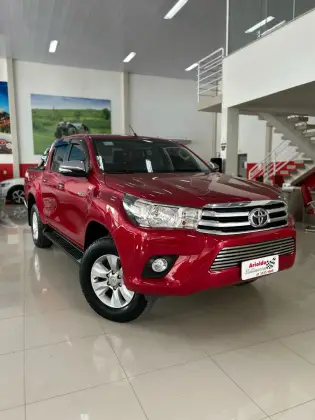 TOYOTA HILUX 2017
