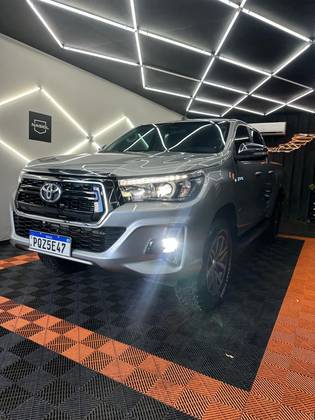 TOYOTA HILUX 2017