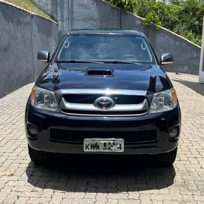 TOYOTA HILUX 2010
