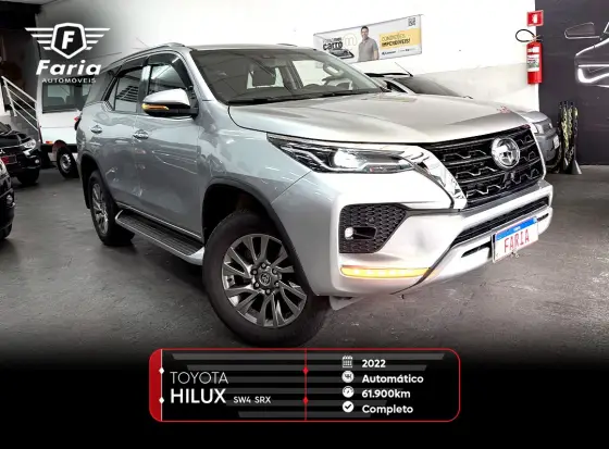 TOYOTA HILUX SW4 2022