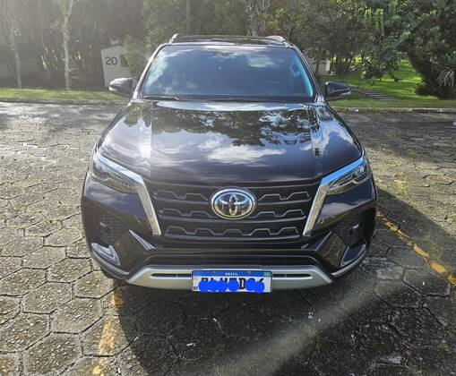 TOYOTA HILUX SW4 2021