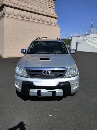 TOYOTA HILUX SW4 2006