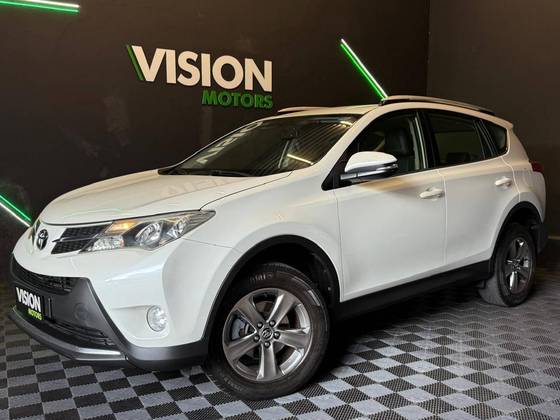 TOYOTA RAV4 2015