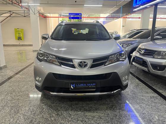 TOYOTA RAV4 2015
