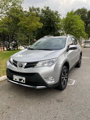 TOYOTA RAV4 2015