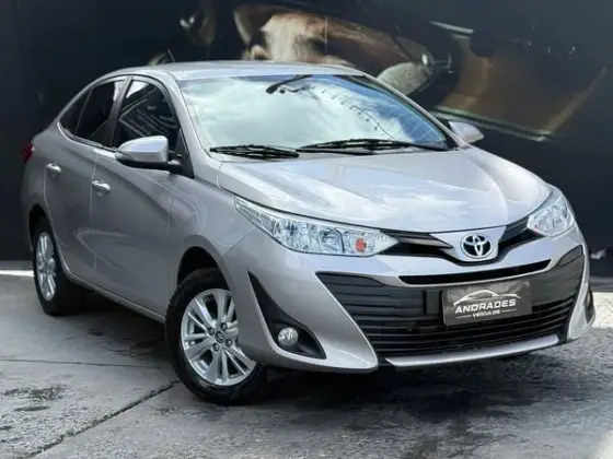 TOYOTA YARIS 2019