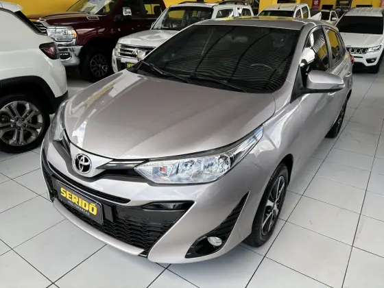 TOYOTA YARIS 2019