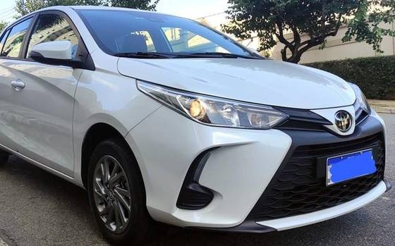 TOYOTA YARIS 2023