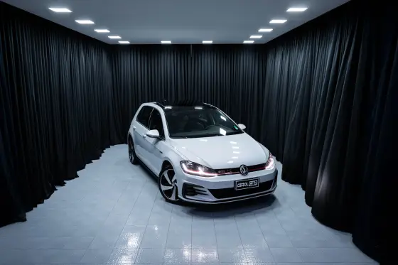 VOLKSWAGEN GOLF 2019