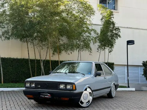 VOLKSWAGEN PASSAT 1987