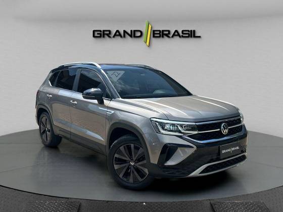 VOLKSWAGEN TAOS 2022