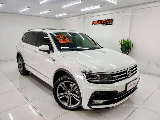 VOLKSWAGEN TIGUAN 2020
