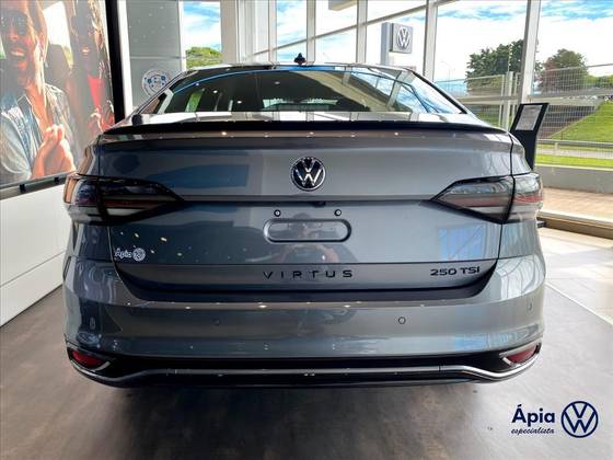 VOLKSWAGEN VIRTUS 2025