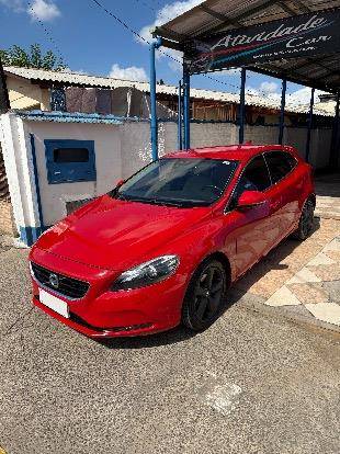 VOLVO V40 2014