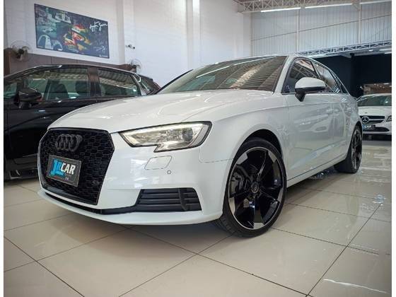 AUDI A3 2019