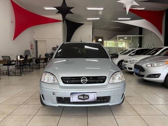 CHEVROLET CORSA 2011