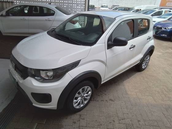 FIAT MOBI 2023