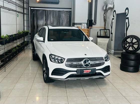 MERCEDES-BENZ GLC 300 2023