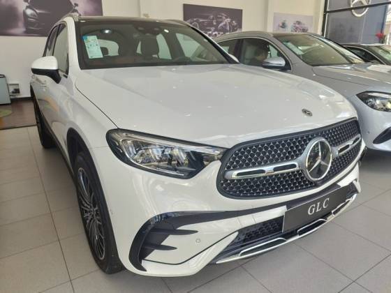 MERCEDES-BENZ GLC 300 2025