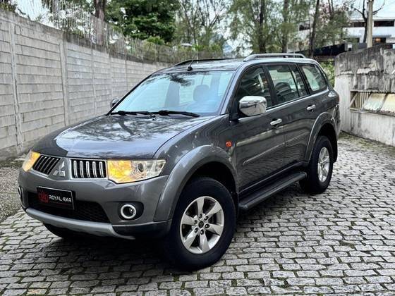 MITSUBISHI PAJERO DAKAR 2013