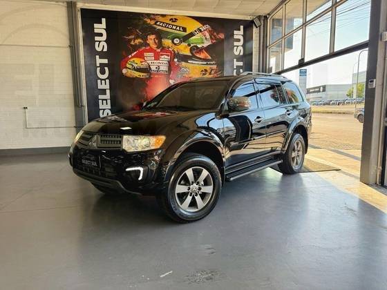 MITSUBISHI PAJERO DAKAR 2016