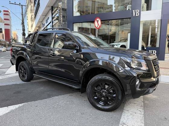 NISSAN FRONTIER 2024