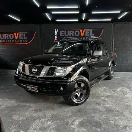 NISSAN FRONTIER 2013