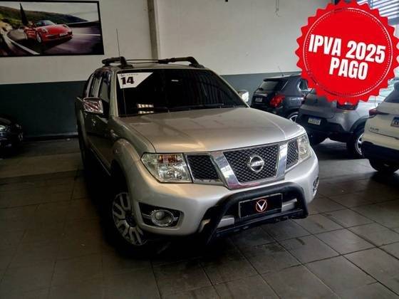 NISSAN FRONTIER 2014