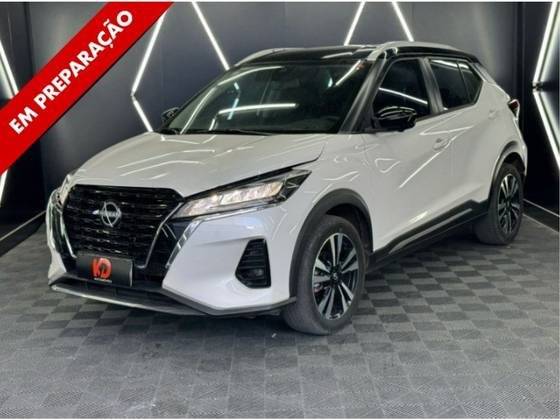 NISSAN KICKS 2024