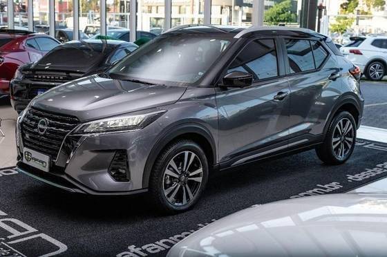 NISSAN KICKS 2024