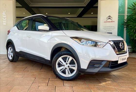 NISSAN KICKS 2020