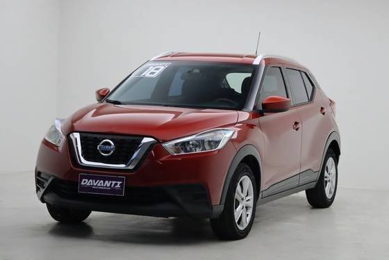 NISSAN KICKS 2018